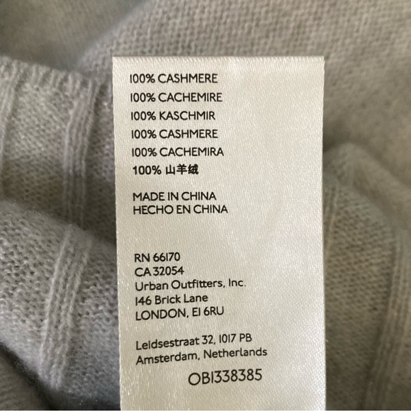 Anthropologie Daily Practice color blocked cashmere sweater. Size Small - Picture 6 of 6